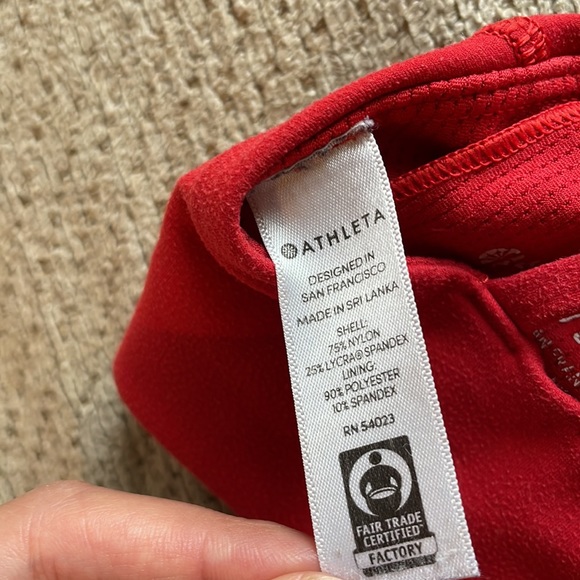 Athleta Small Red Sports Bra - Picture 4 of 4